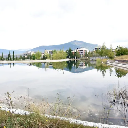 Apartment Cozy To Enjoy Year Round Latas